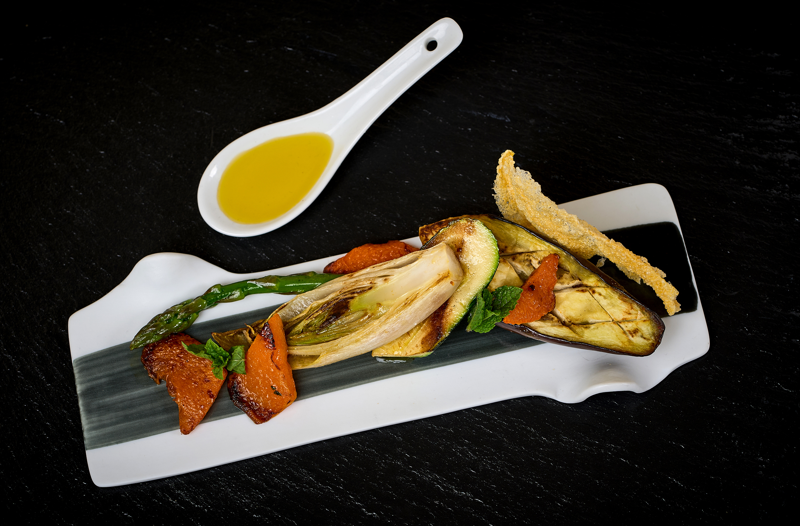 Verdure gratinate al forno: Zucca Bio, zucchine, melanzane e indivia belga